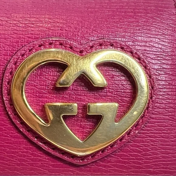 GUCCI LOVELY HEART INTERLOCKING GG LEATHER WALLET